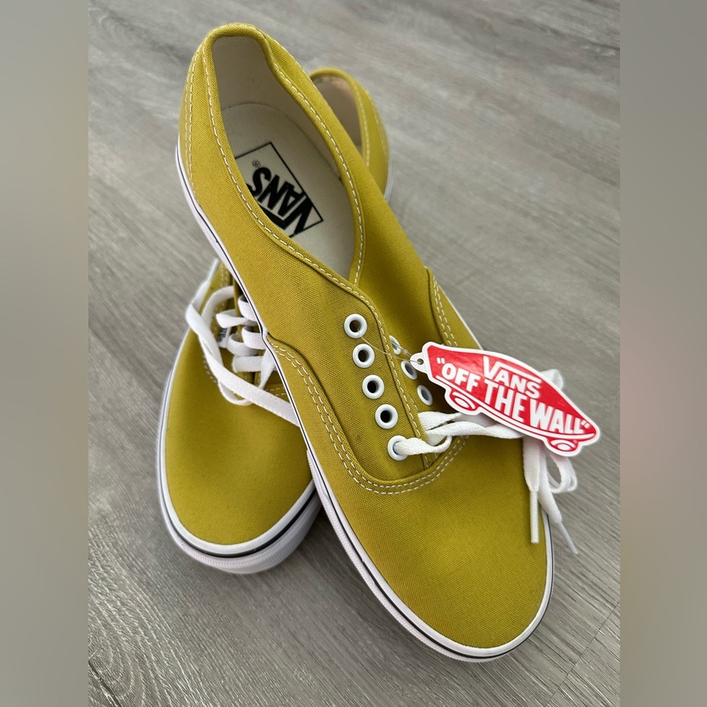 Vans Mustard Men’s Size 9, Women’s Size 10.5